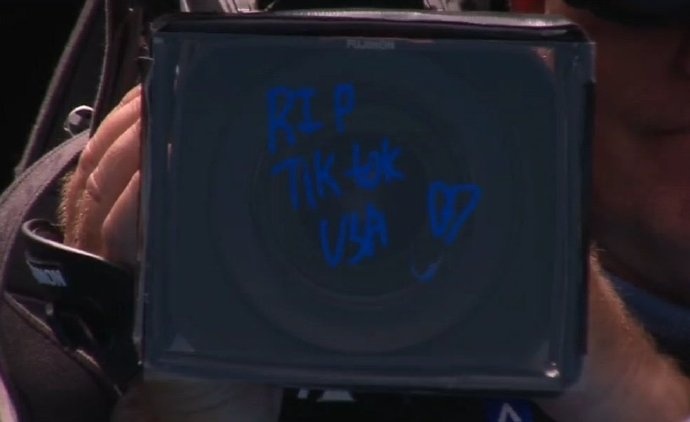 mk体育在线官网高芙:预感Tiktok未来还会回美国的,下架后我应该会被迫多读点书